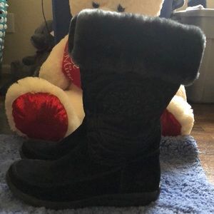 Black Timberland Boots w/Fur